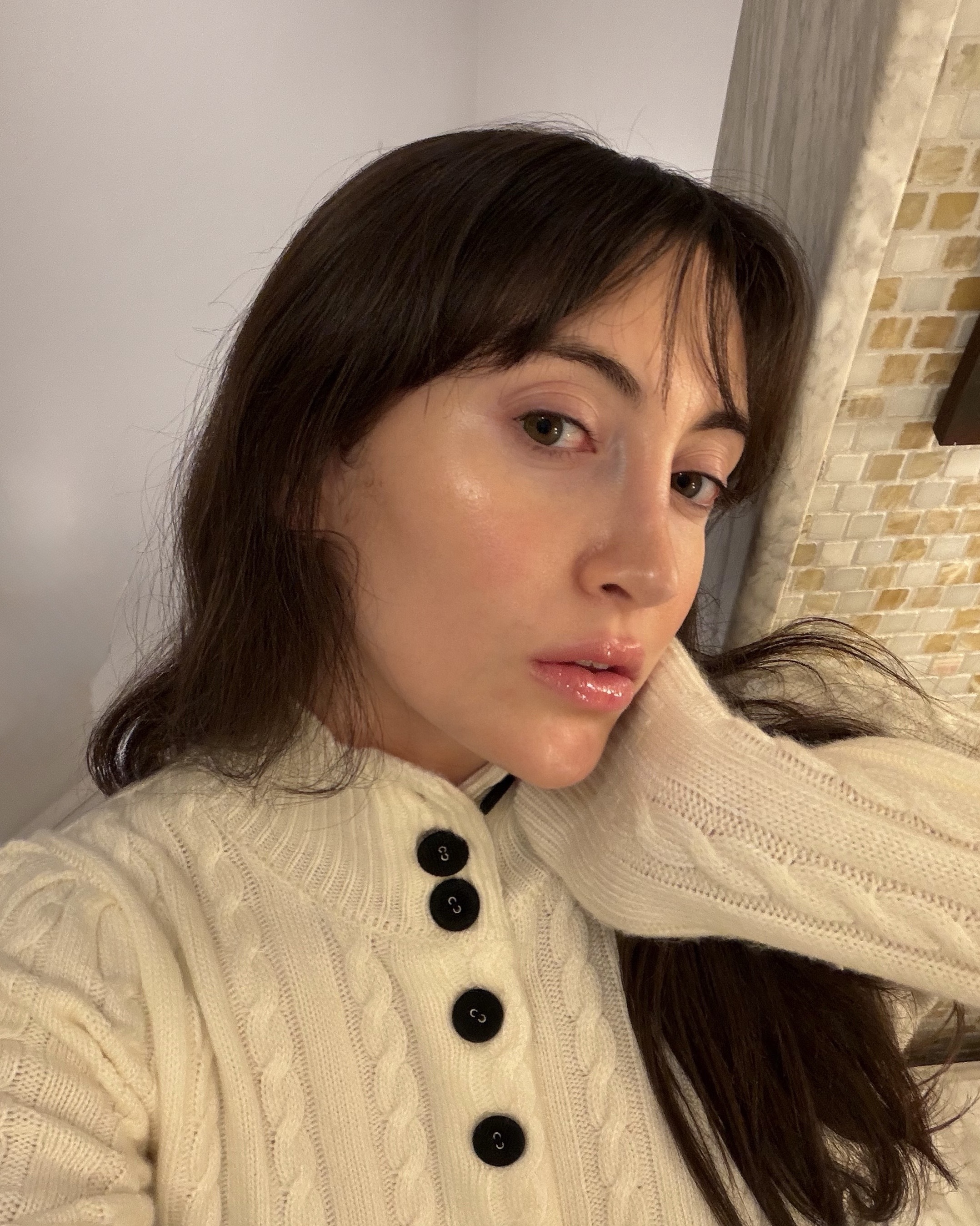 Alyssa Brascia wearing the reformulated Charlotte Tilbury Magic Cream.