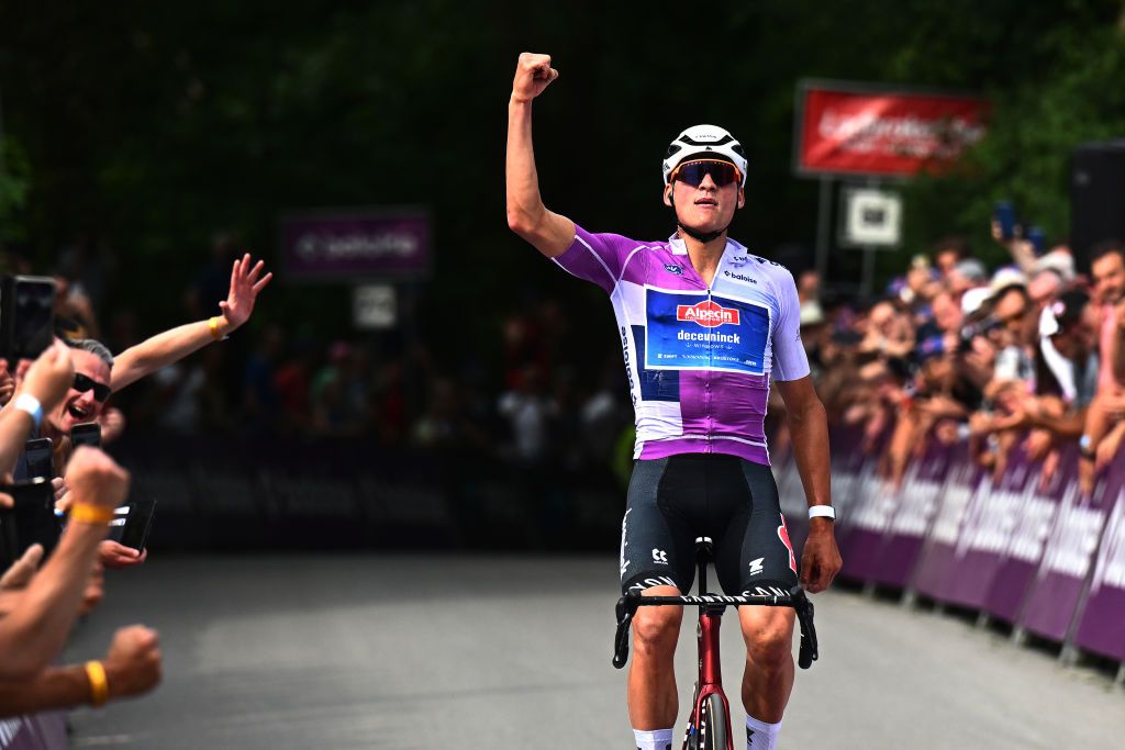 Baloise Belgium Tour: Mathieu van der Poel gaat solo voor etappezege 4