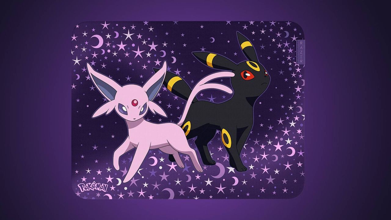 Image of the Espeon and Umbreon Edition Razer Gigantus V2 mouse mat.
