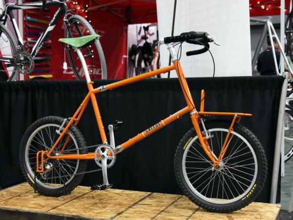 This small-wheeled utility/travel bike was among the interesting offerings displayed in the Gallus booth at NAHBS.