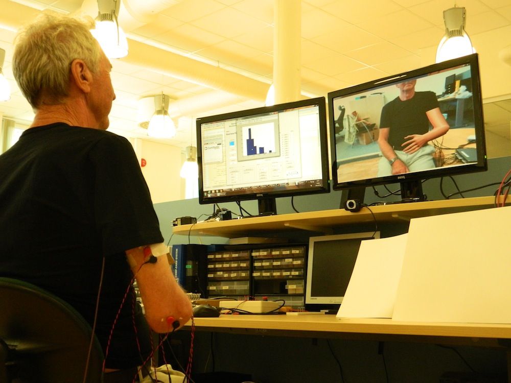 Virtual Reality Treatment Relieves Amputee's Phantom Pain Live Science