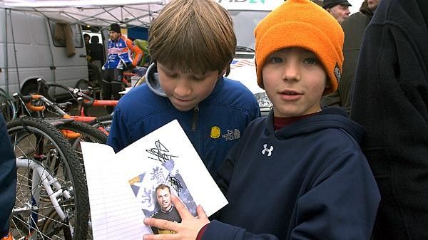 The sons of Euro 'cross camp director Geoff Proctor show off their Sven Nijs autograph they scored at Diegem.
