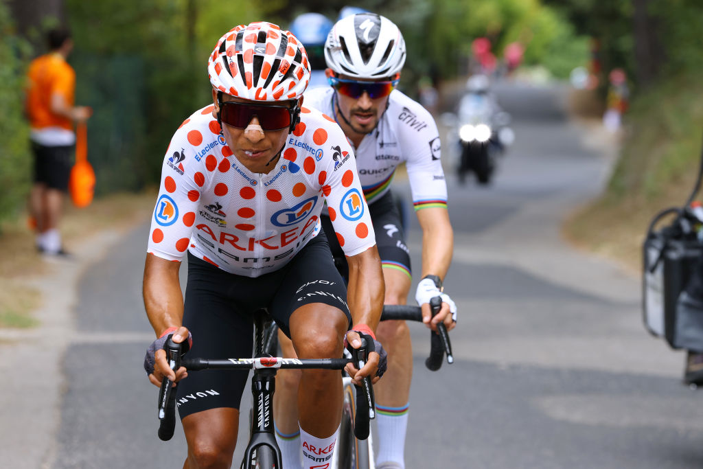 MALAUCENE FRANCE JULY 07 Nairo Quintana of Colombia and Team Arka Samsic Polka Dot Mountain Jersey in breakaway during the 108th Tour de France 2021 Stage 11 a 1989km km stage from Sorgues to Malaucne LeTour TDF2021 on July 07 2021 in Malaucene France Photo by Tim de WaeleGetty Images