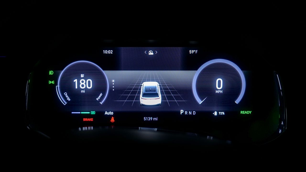 2025 Jeep Wagoneer S test drive.