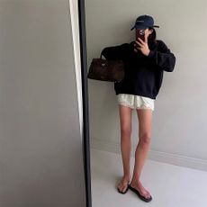 How to wear lace shorts