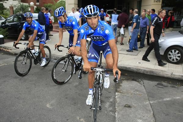 Juan Jose Haedo leads the Saxo Bank team out for training