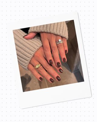 Brown tones, one of the biggest nail trends 2025