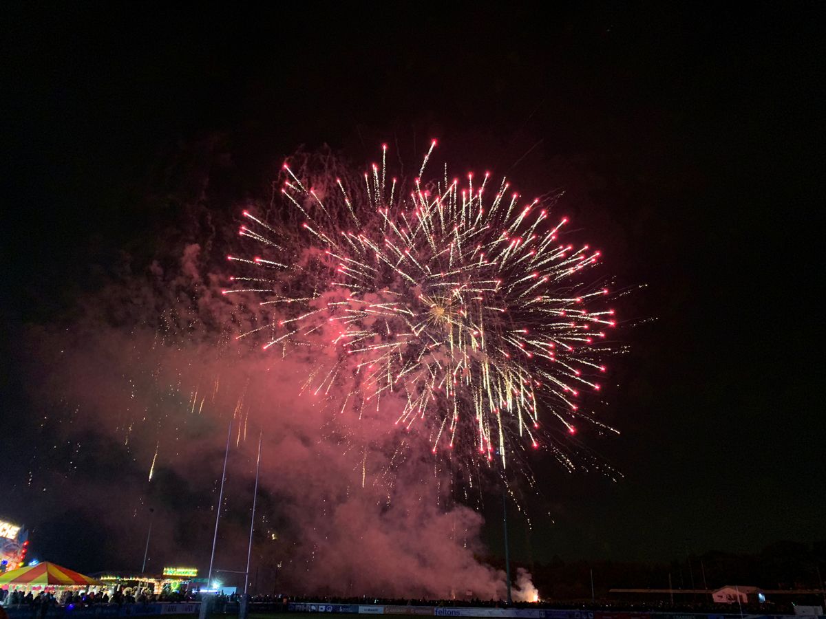 This firework scene took a couple of attempts, but the exposure is decent