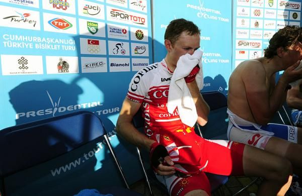 R&eacute;mi Pauriol (Cofidis) and Kenny van Hummel (Skil - Shimano) had a hard day at the Presidential Tour of Turkey.