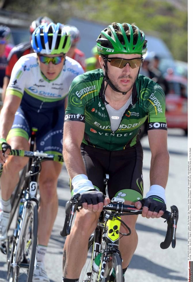 Giovanni Bernaudeau (Europcar) on the attack.