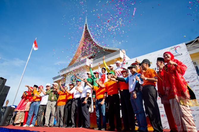 The podium at Pulau Punjung after stage 4 at the 2013 Tour de Singkarak