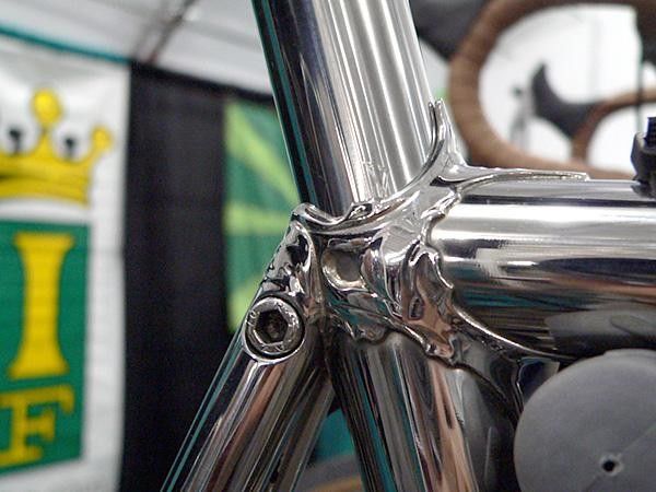 In addition to being staggering beautiful, Columbine also goes to great lengths to insure that each frame offers its owner excellent performance as well. One glance at this seat cluster, however, is enough to make you not care about it!