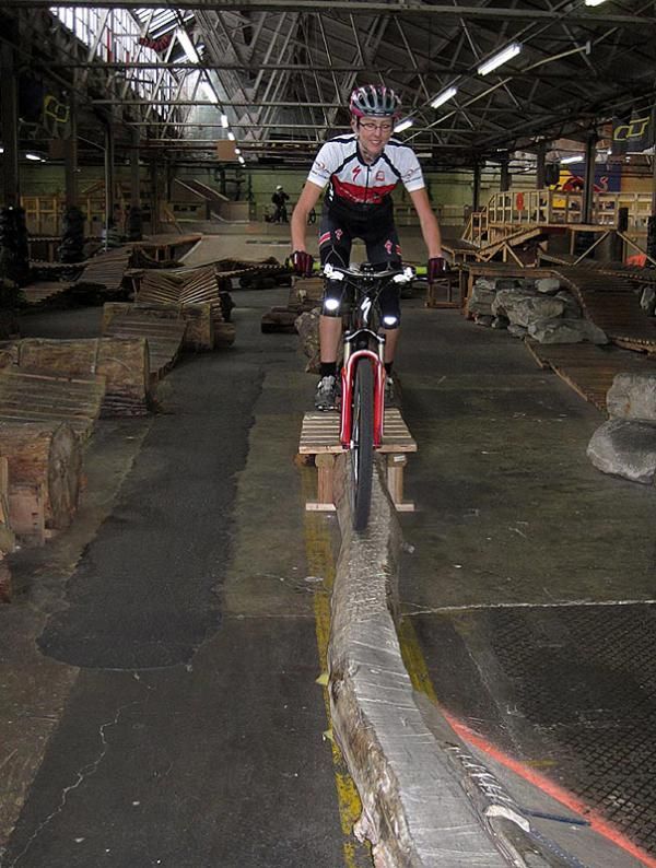 This narrow section challenged racers' concentration.