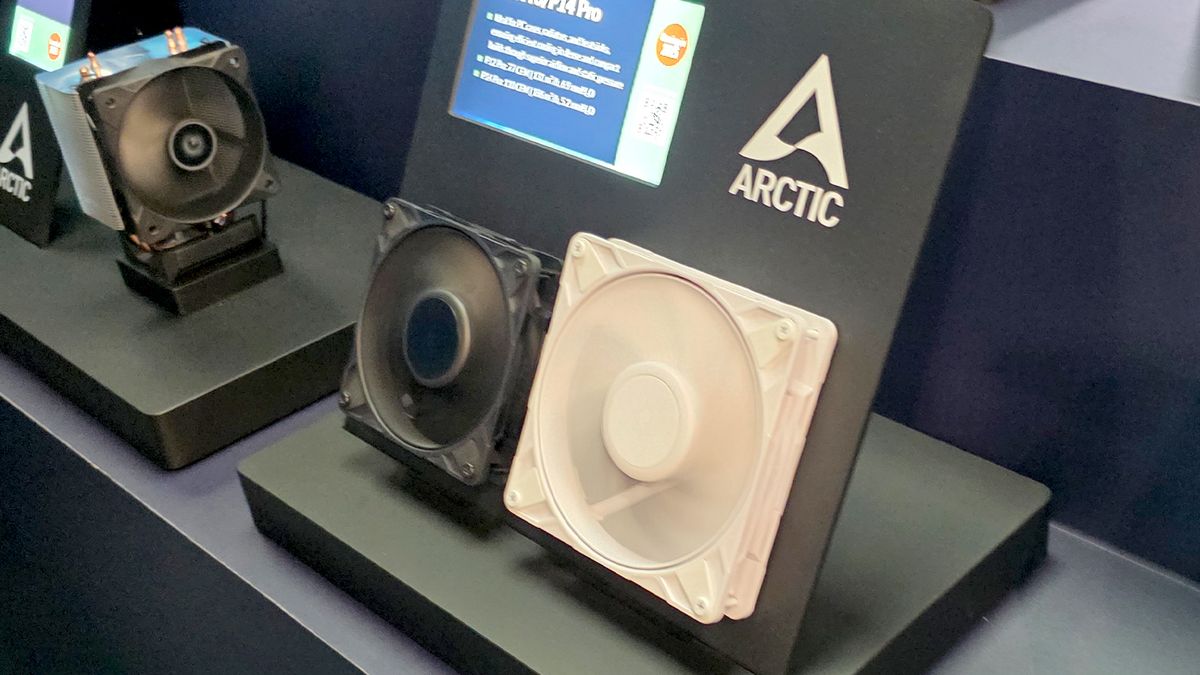 Arctic P12/P14 Pro fans
