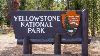 Yellowstone National Park sign