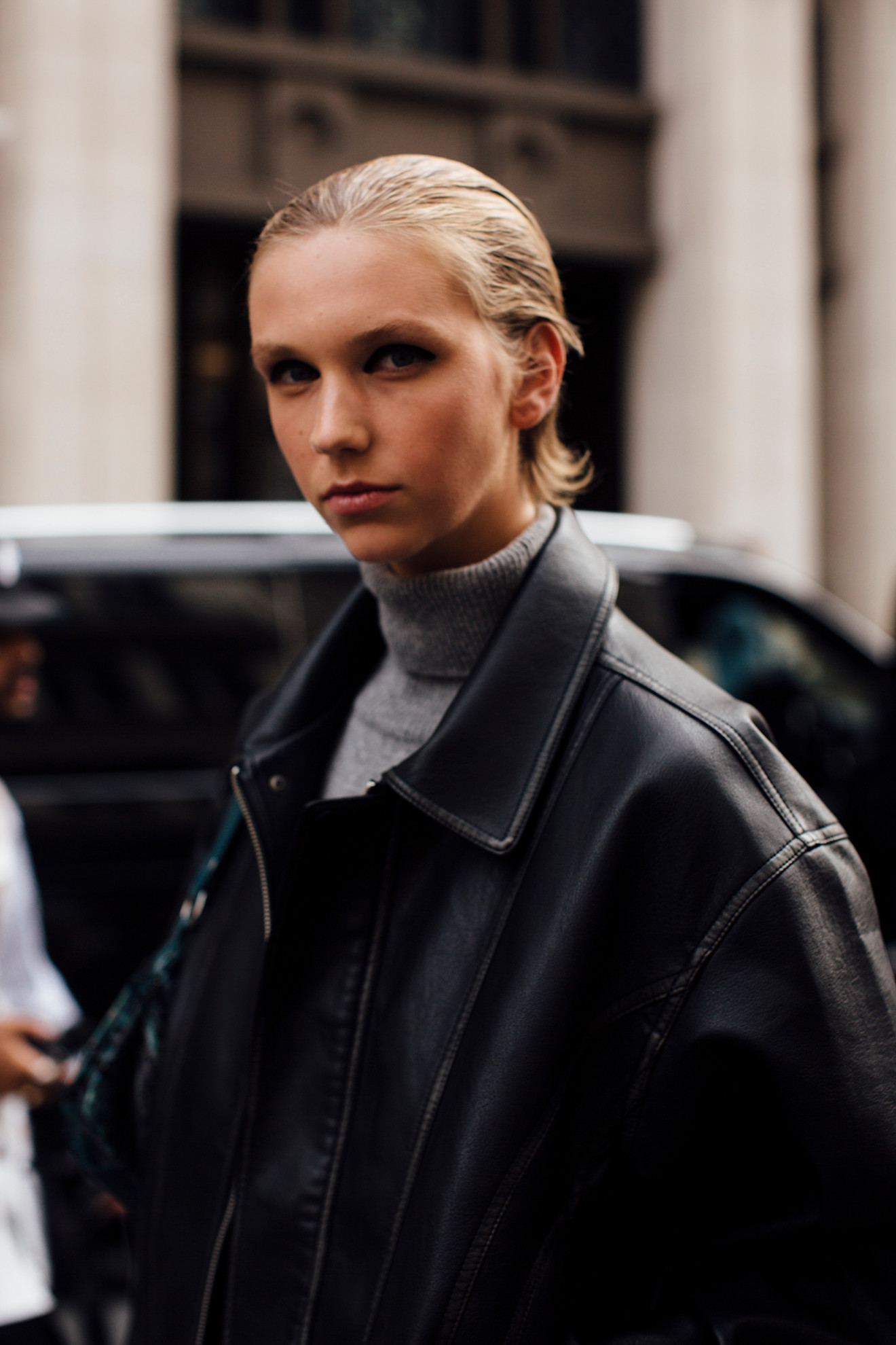 A model showing off a bixie cut.