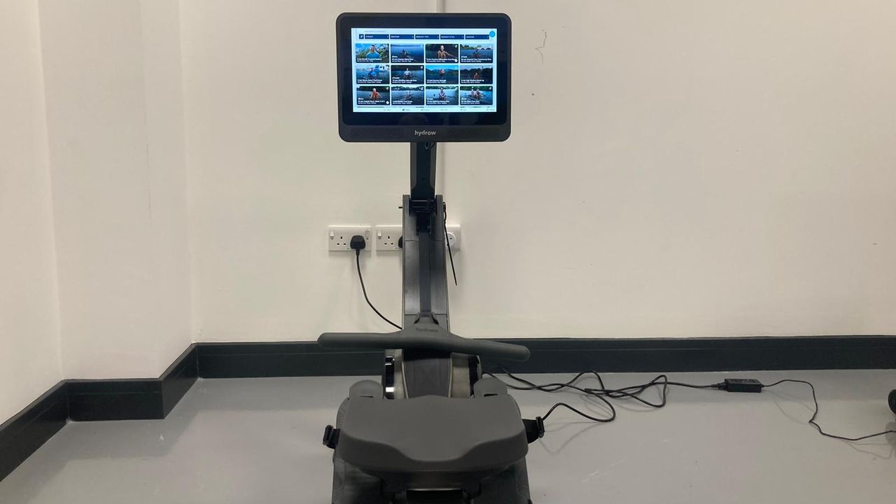 Hydrow Wave set-up in testing centre for Live Science