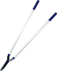 Spear and Jackson Razorsharp Lawn Shears l £57.99 now £33.99 at Amazon (save £24)