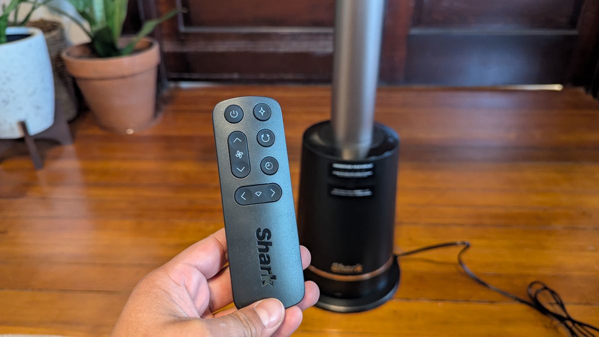 Shark TurboBlade fan in reviewer's home