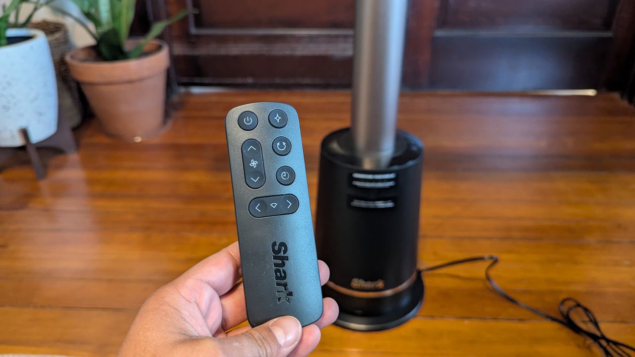 Shark TurboBlade fan in reviewer's home