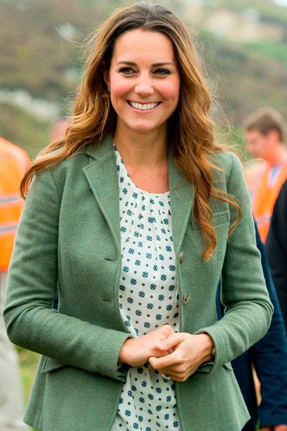 Kate Middleton wears a green jacket in Angelsey