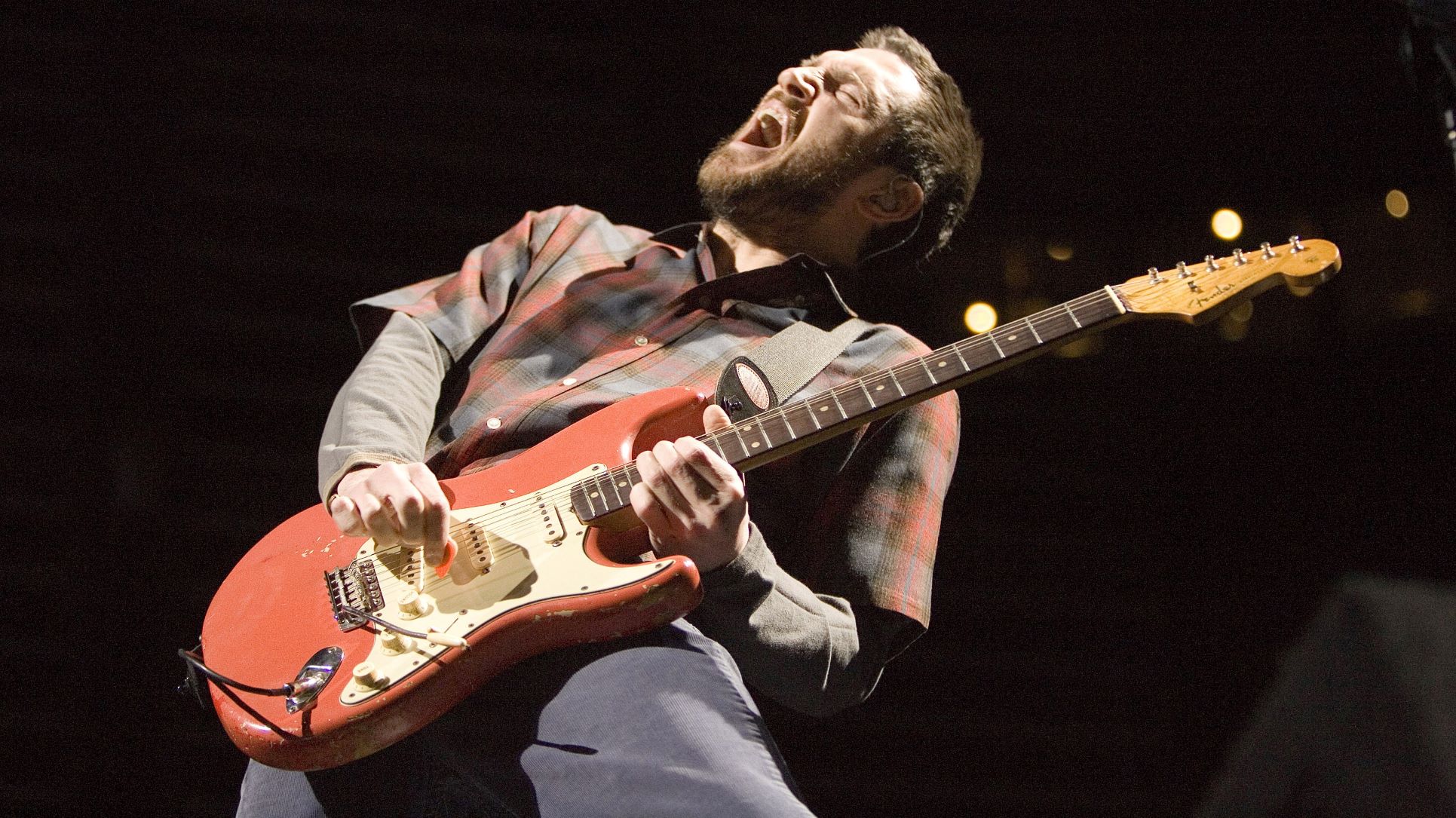 Tracks Shaped John Frusciante | GuitarPlayer