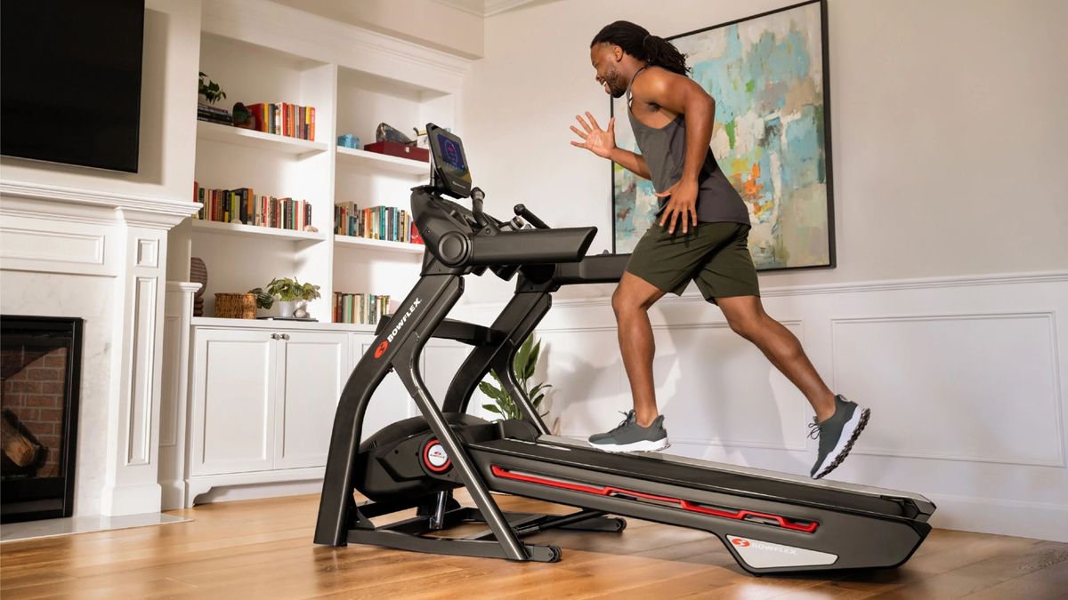 Get 300 Off The Top Home Treadmill In The Bowflex Black Friday Sale