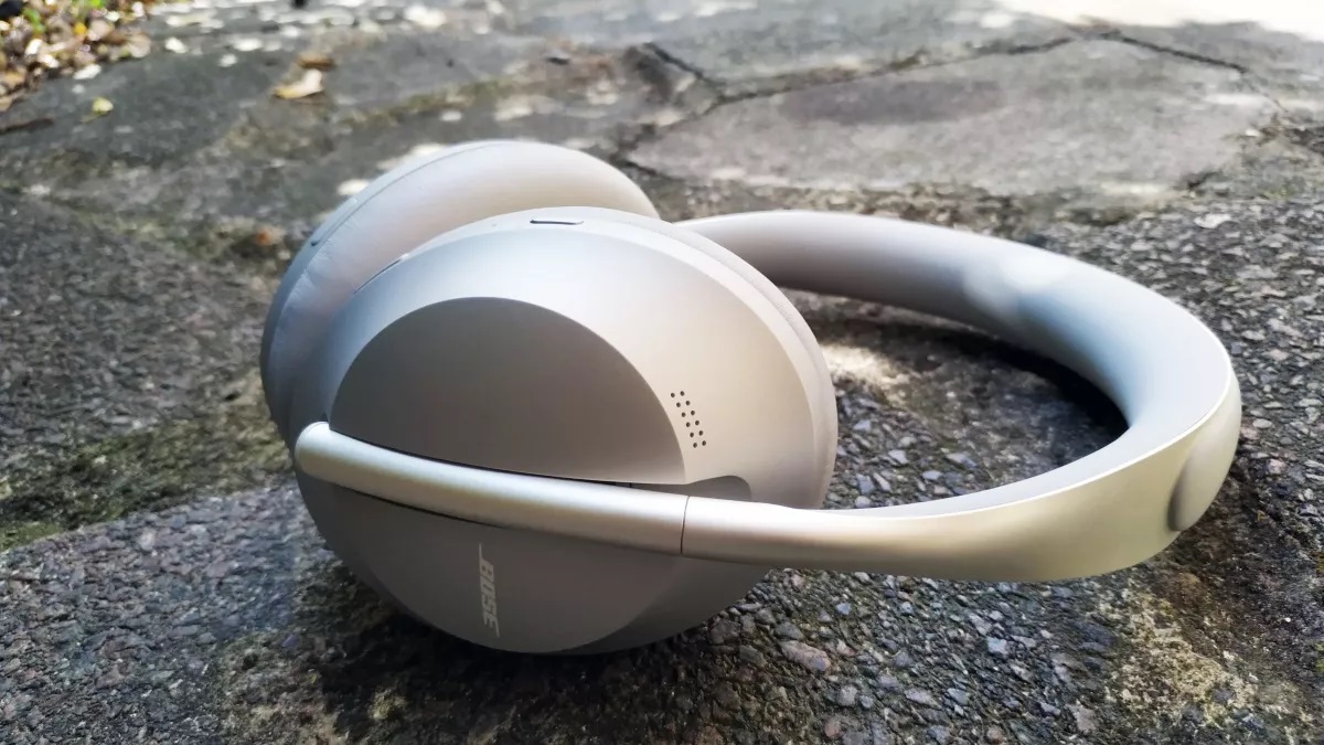 Bose Noise Cancelling 700