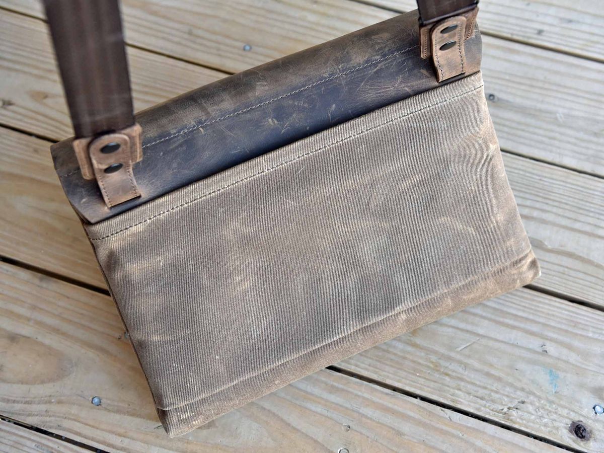 WaterField Designs Outback Solo