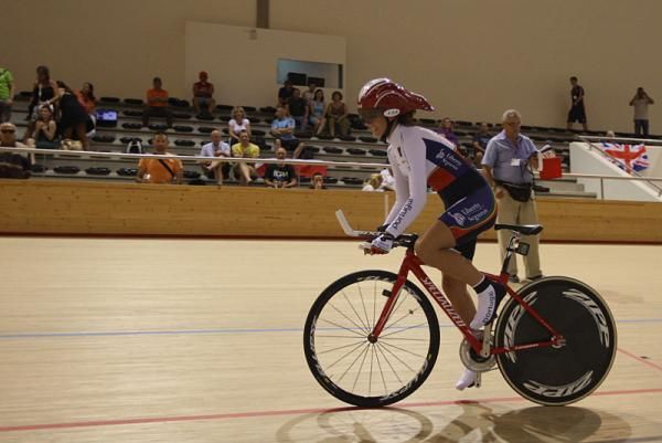 Ana Isabel Dias Azenha (Portugal) sets off for her pursuit qualifying round