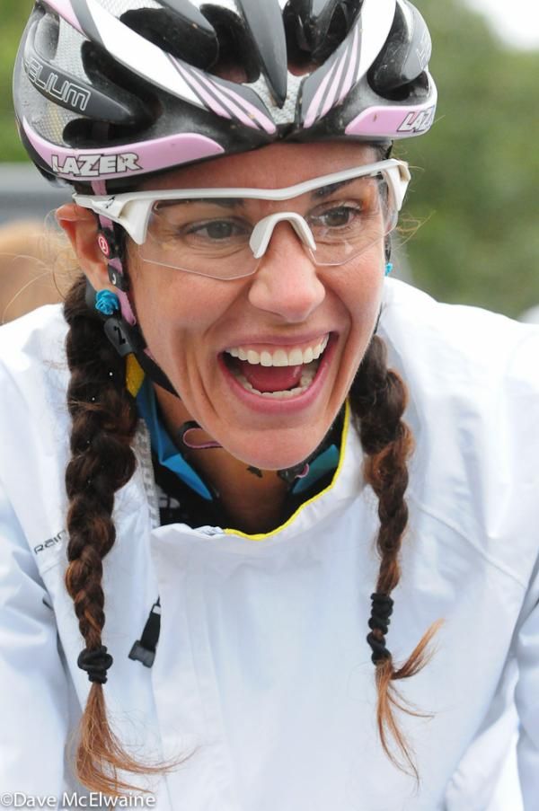 Nicole Duke (Cannondale) having a laugh at the start
