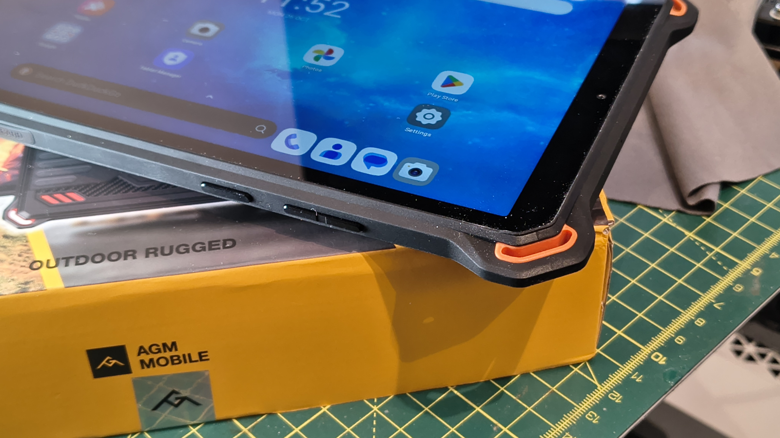 AGM Pad P3 rugged tablet
