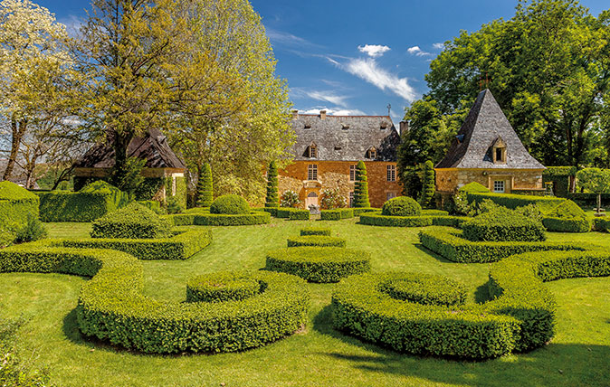 The Gardens of Eyrignac as photographed by Alessio Mei