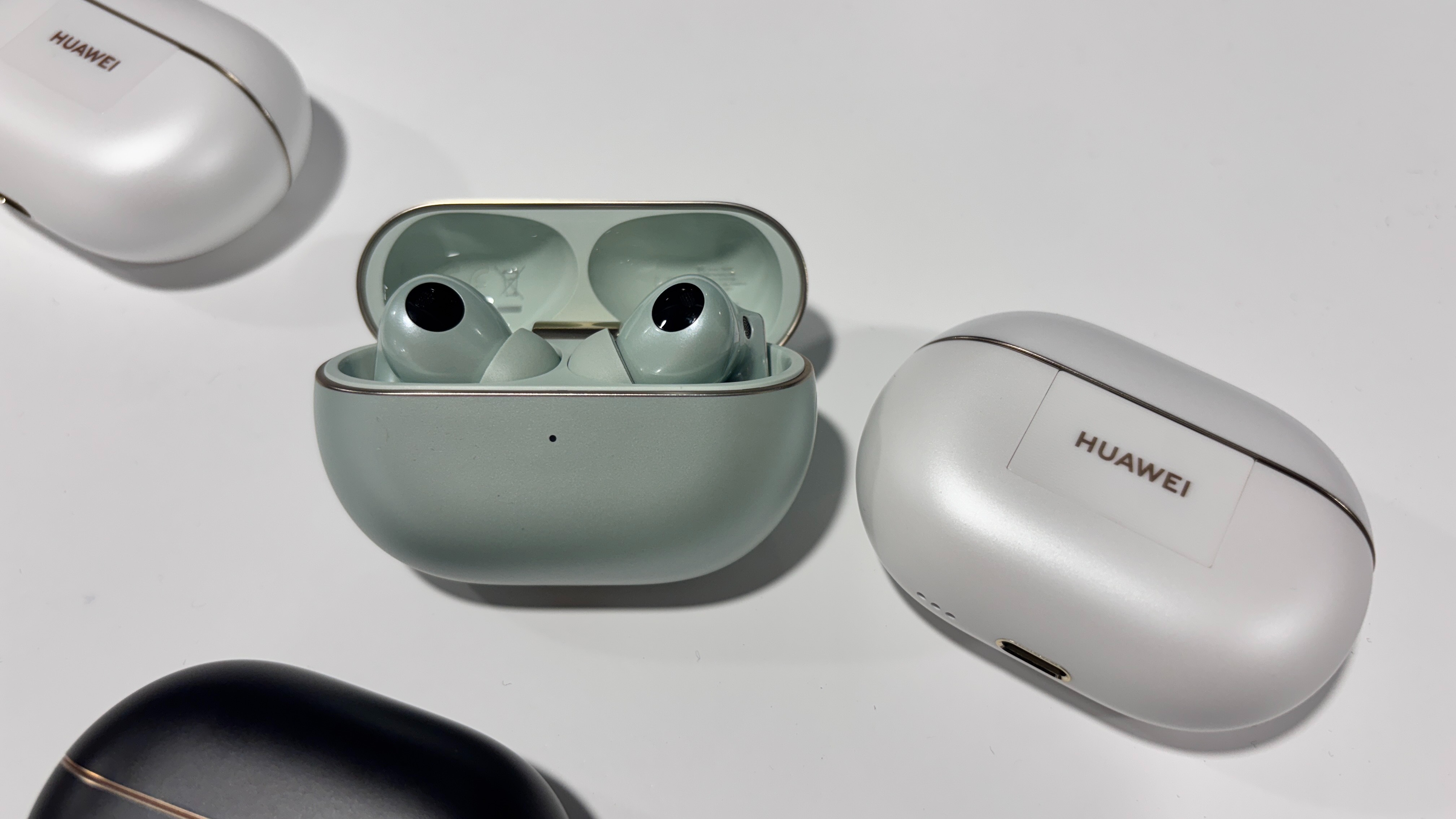 Huawei's flagship 30-hour wireless earbuds vow to "set new audio standards"