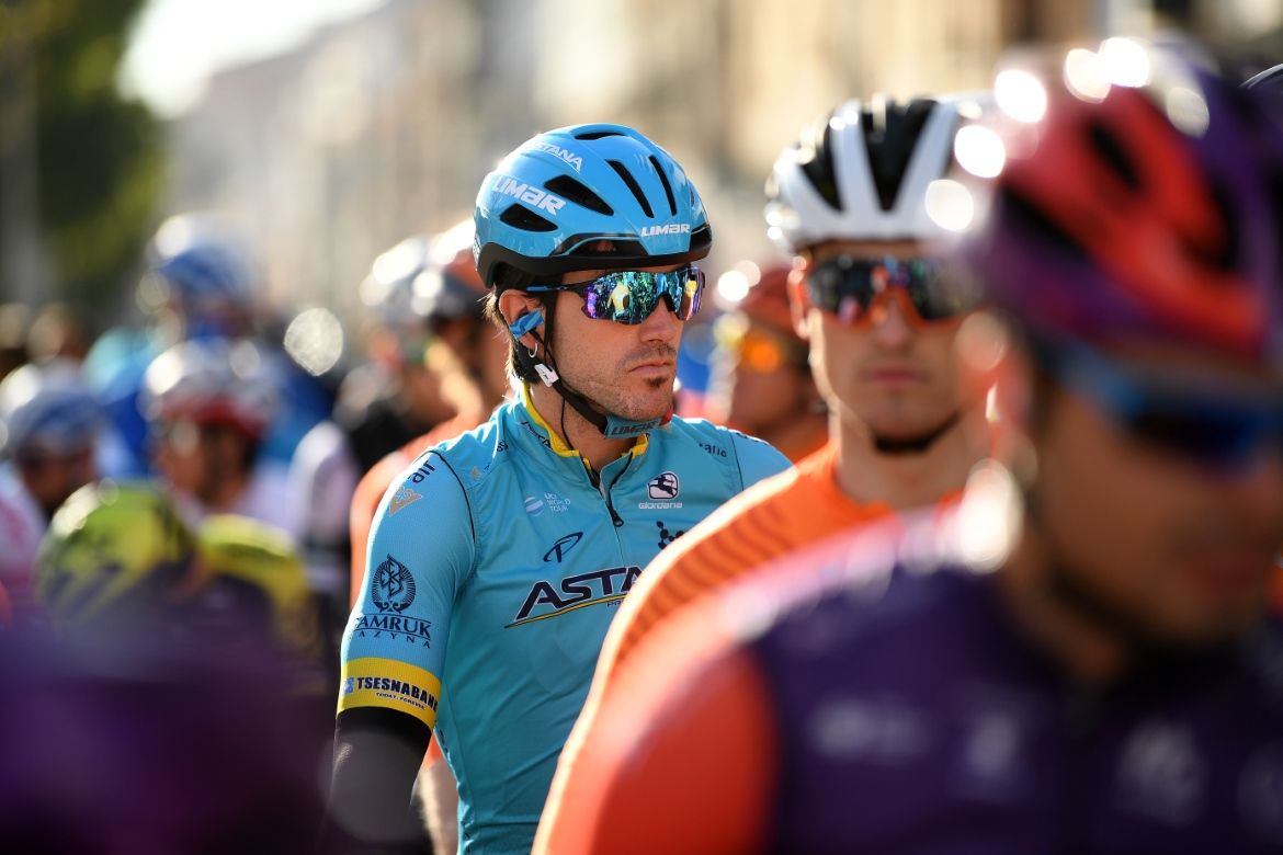 Ion Izagirre started the day in second place overall