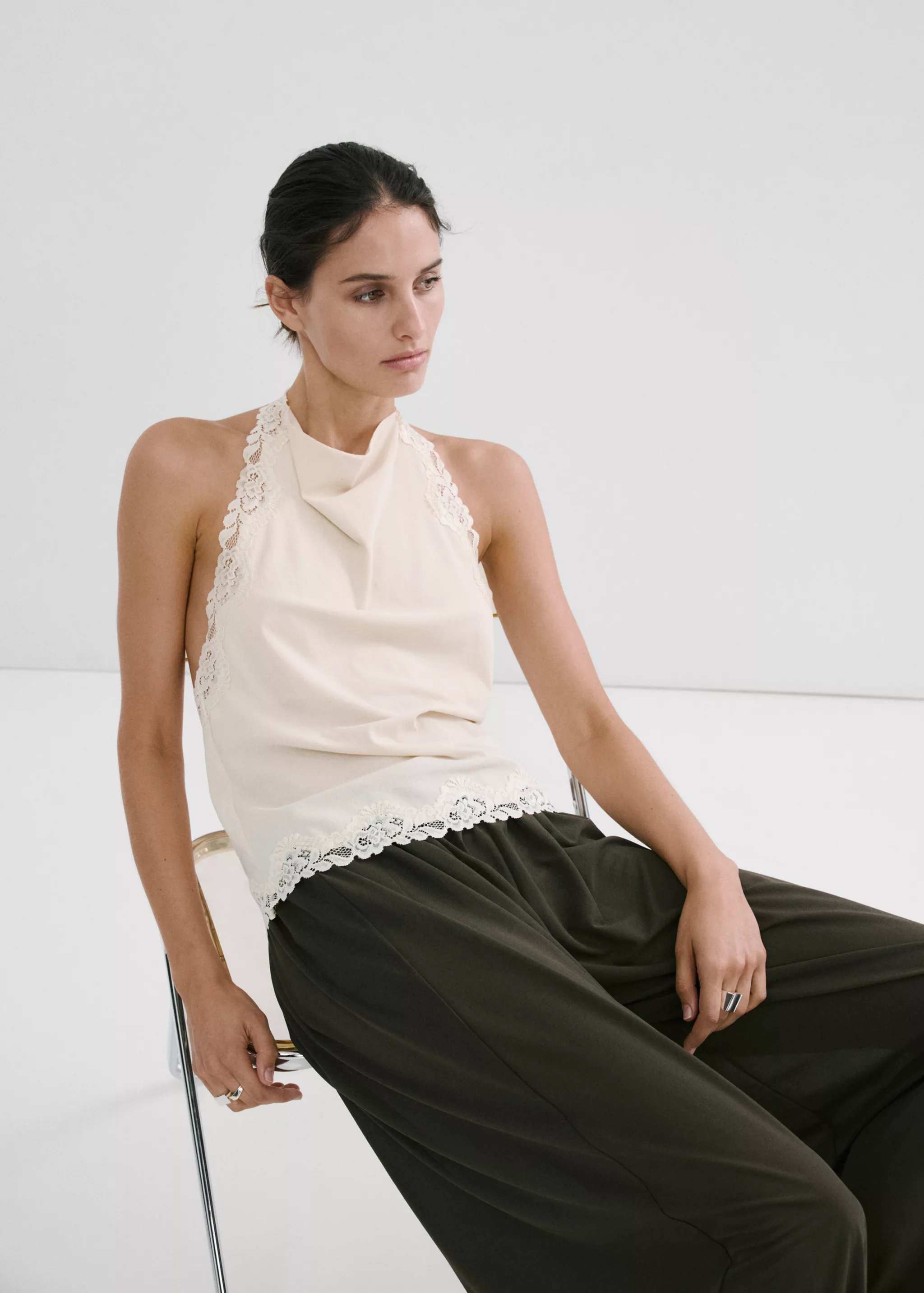 Halter-Neck Lace Top - Women | Mango Usa