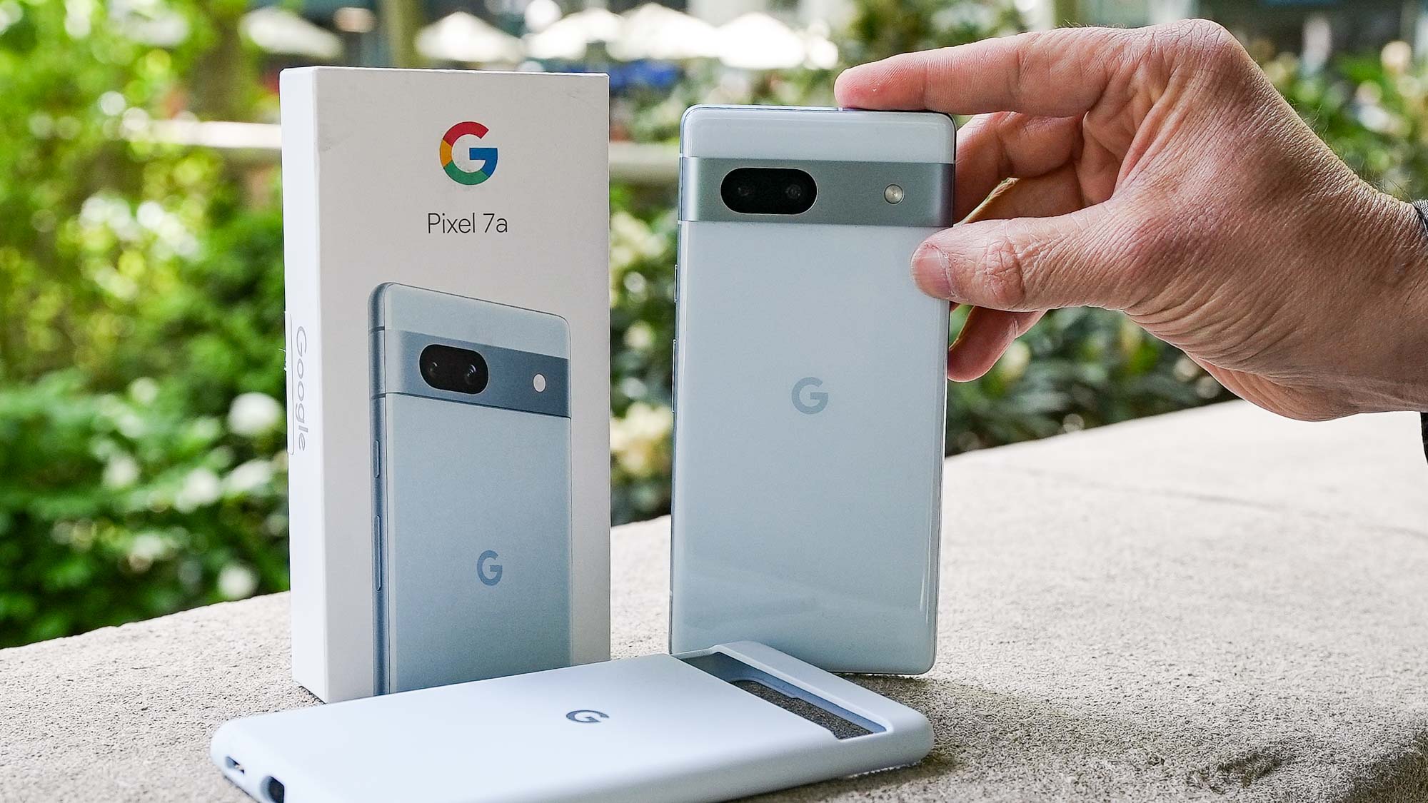 Google Pixel 7a — 5 reasons to buy and 2 reasons to skip