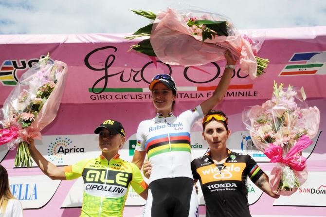 Shelley Olds, Marianne Vos and Giorgia Bronzini on the stage podium