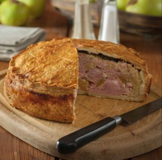 Fidget pie Gammon and apple pie UK Food