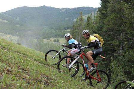 Barry Wicks of Team Kona (f) and Mical Dyck (Terrascape/Trek Canada) show their World Cup fitness on a very steep climb.