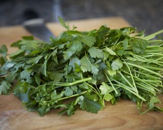 parsley on a chopping board