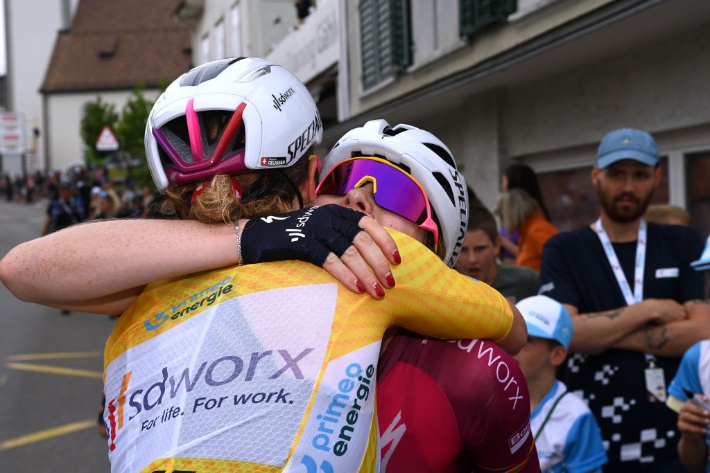 EBNATKAPPEL SWITZERLAND JUNE 20 LR Overall race winner Marlen Reusser of Switzerland Yellow Leader Jersey and Demi Vollering of The Netherlands Pink UCI Womens WorldTour Leader Jersey react after the 3rd Tour de Suisse Women 2023 Stage 4 a 1008km stage from EbnatKappel to EbnatKappel UCIWWT on June 20 2023 in EbnatKappel Switzerland Photo by Tim de WaeleGetty Images