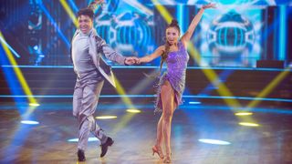 watch dancing with stars 2020 season 29 finale online tonight Jeannie Mai 