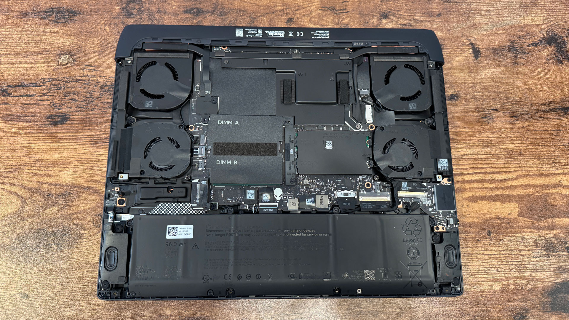 Alienware 16 Area-51