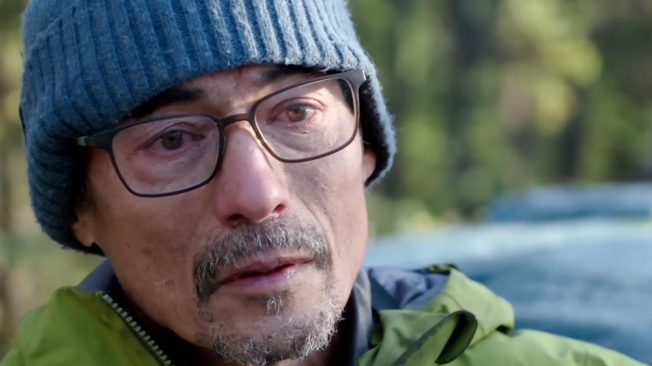 Alone Season 10 contestant speaking about his shelter