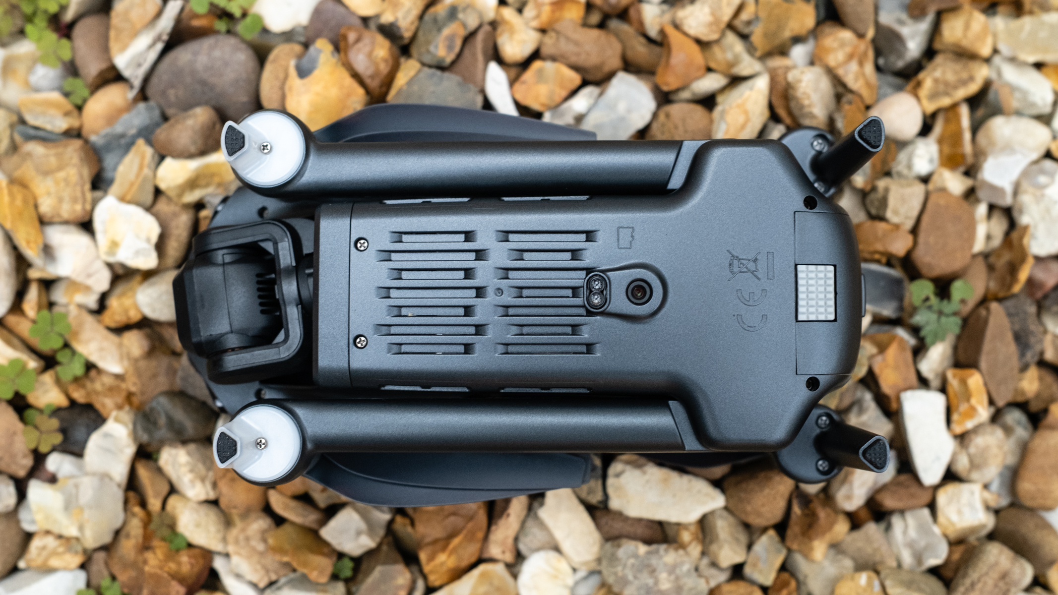 Bwine F7GIM folded bottom view