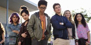 Virginia Gardner, Gregg Sulkin, Ariela Barer, Lyrica Okano, Allegra Acosta, and Rhenzy Feliz in Marvel's Runaways