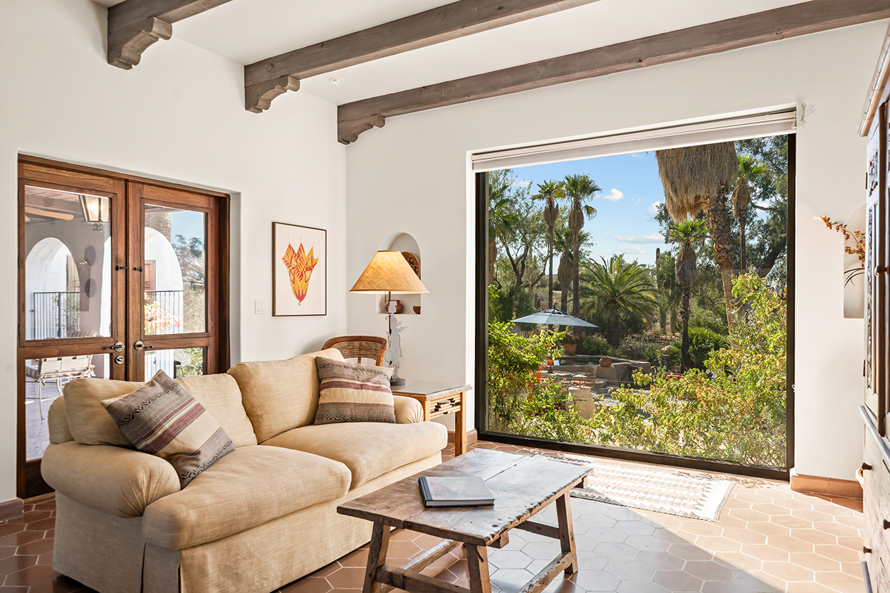 Tucson home living room