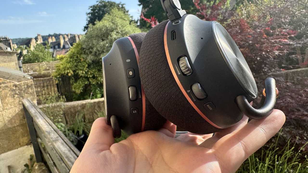 The Turtle Beach Stealth Pro II from the bottom, in a garden