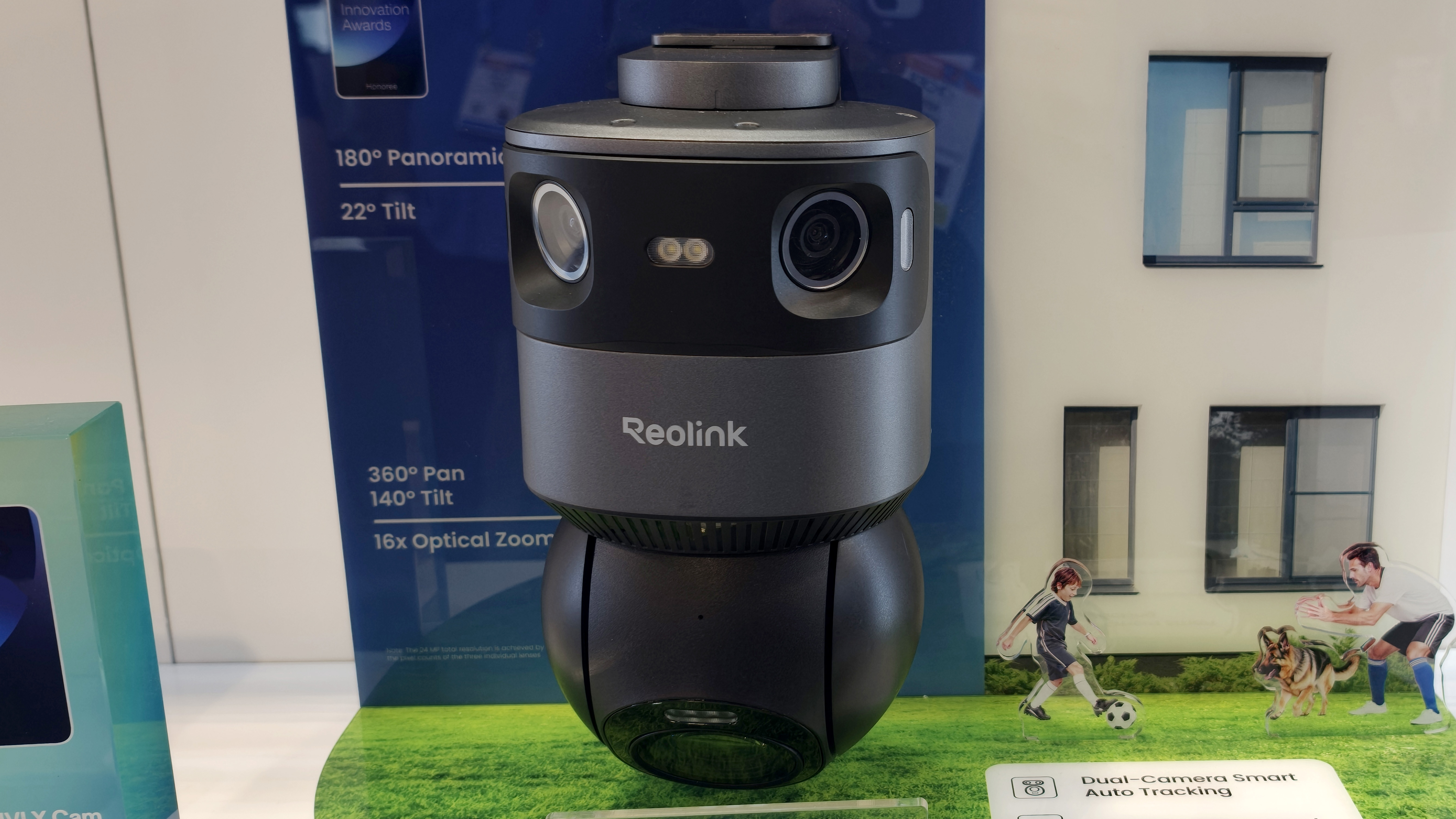 Reolink Omni X16 PoE